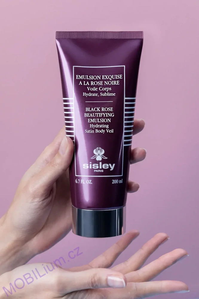 Sisley Black Rose Beautifying Emulsion vysoce hydratační a zkrášlující péče o tělo 200 ml